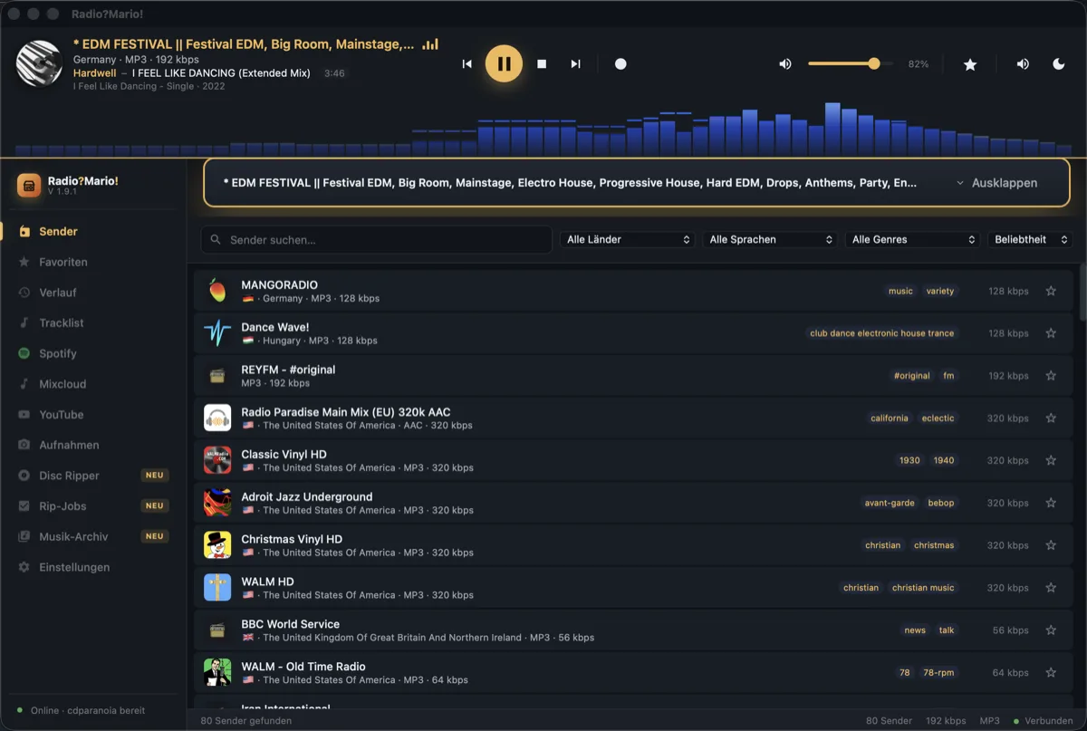 Radio?Mario! in Version 1.9.1. Links die zwölf Bereiche, oben der Spieler mit Spektrumanzeige, rechts die Send